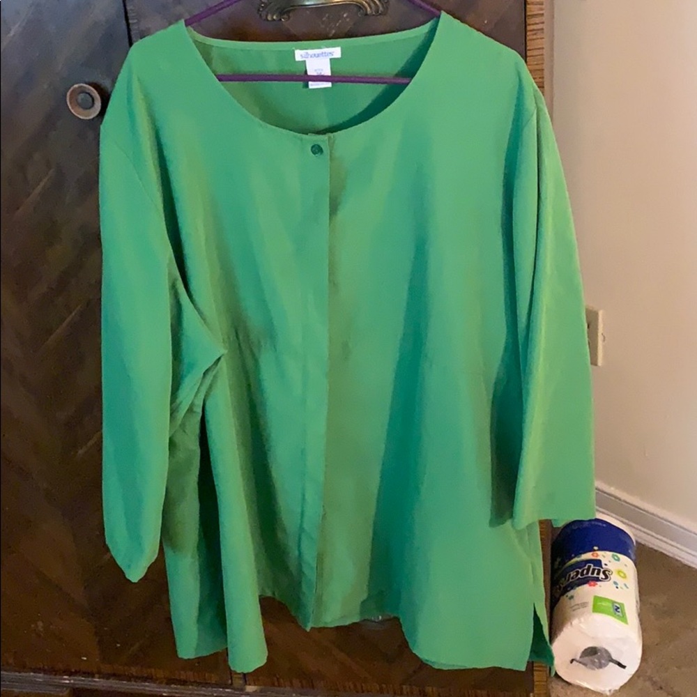Green shirt
